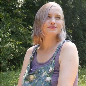 Meet your Posher, Megan